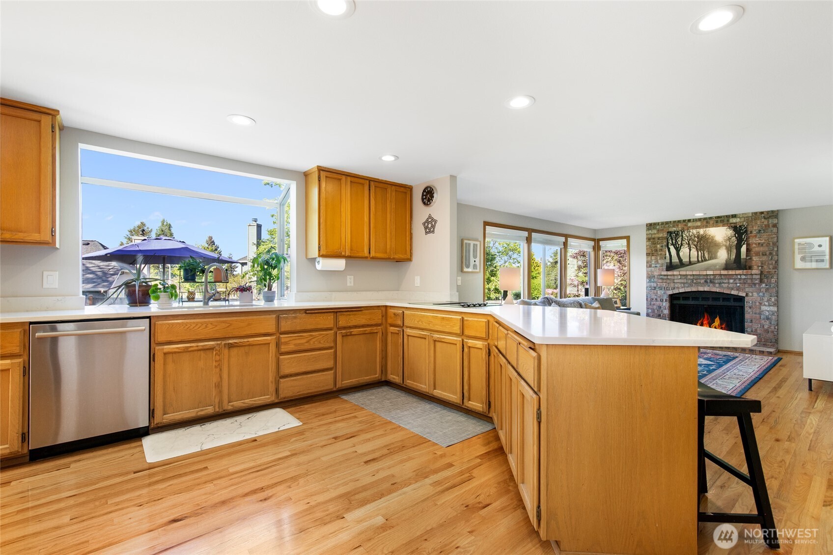 2423 240th Street Southeast Bothell, WA 98021 - Photo 15 of 40