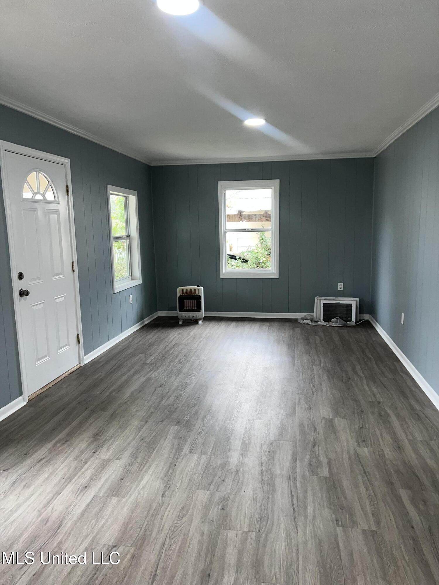 307 West Cayuga Street Crystal Springs, MS 39059 - Photo 11 of 15 IMG_2068