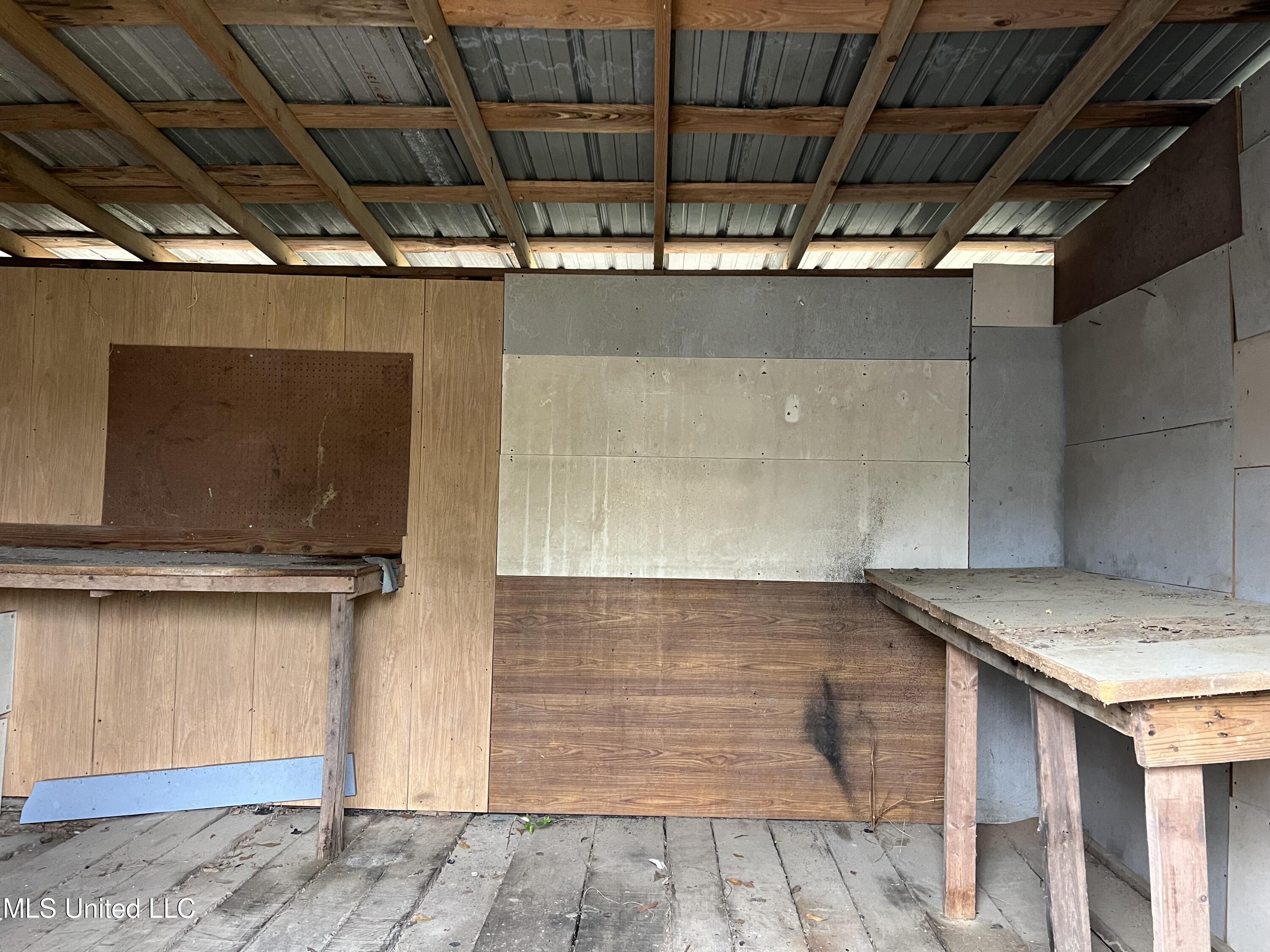 307 West Cayuga Street Crystal Springs, MS 39059 - Photo 14 of 15 IMG_2102