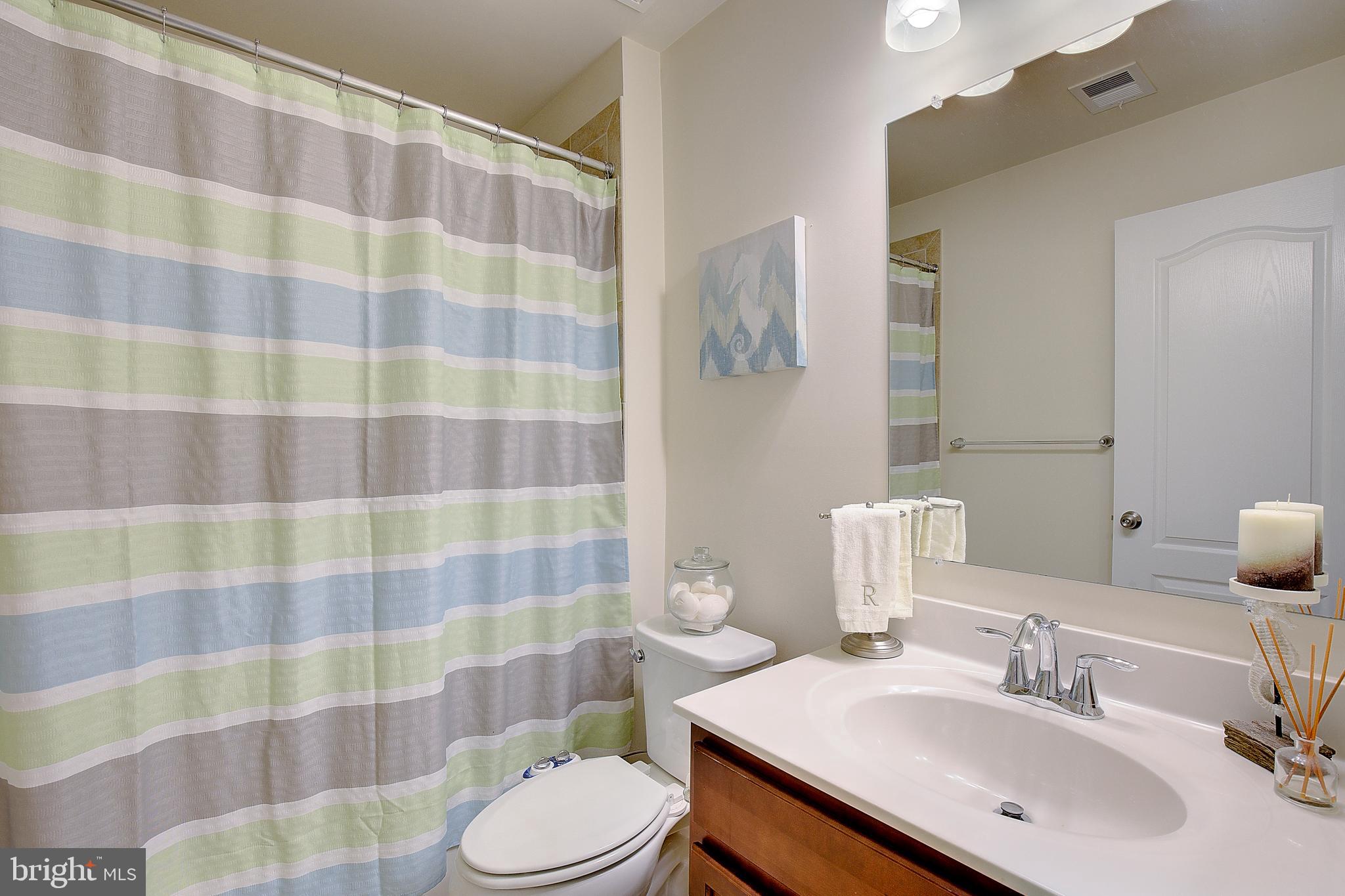 1022 Red Clover Road Gambrills, MD 21054 - Photo 14 of 42 Bathroom on ground level