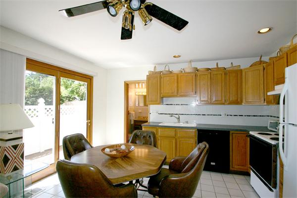 2 Beech Road Wayland, MA 01778 - Photo 8 of 13