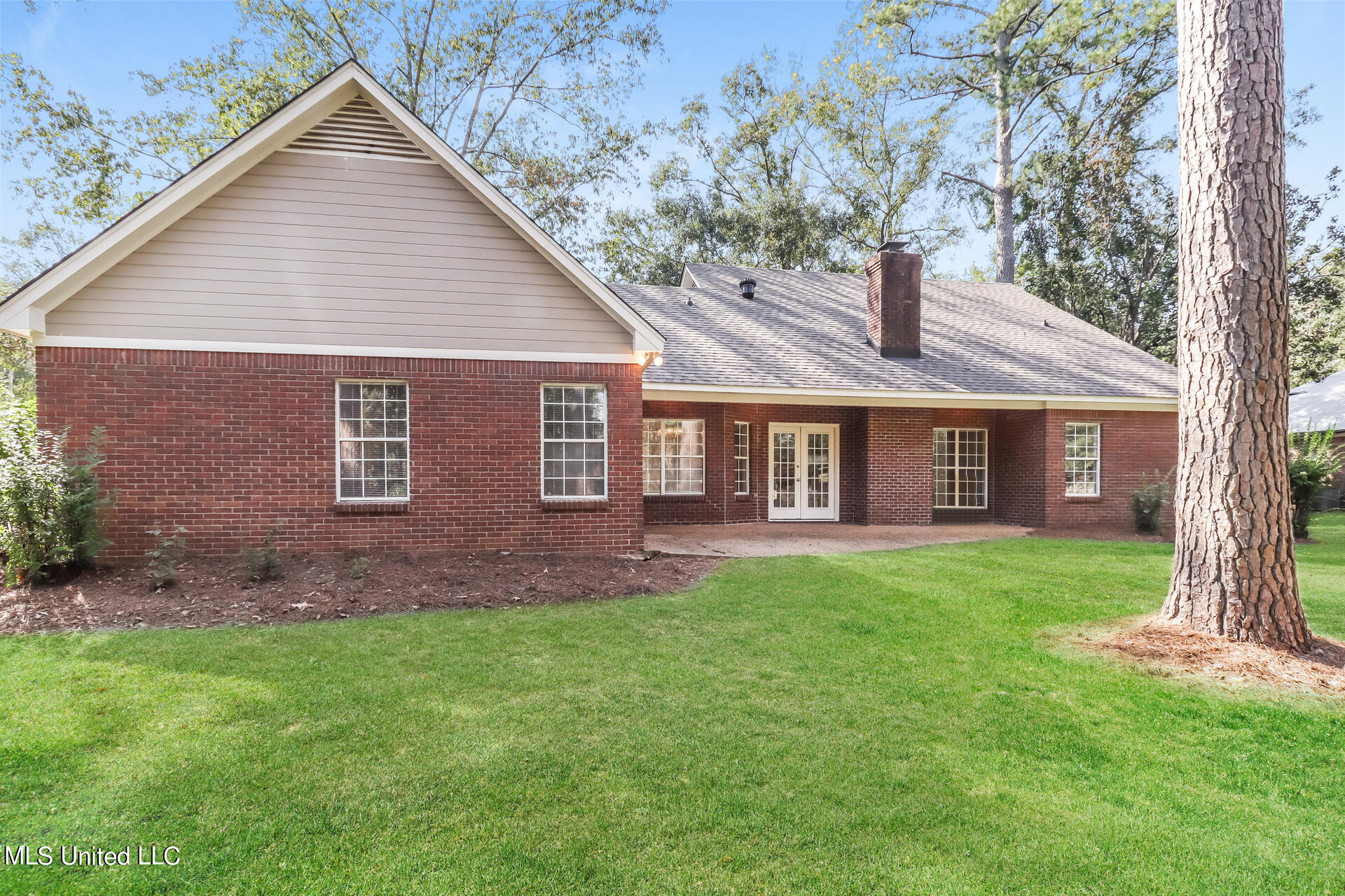 326 Autumn Crest Drive Ridgeland, MS 39157 - Photo 19 of 20 019-photo-rear-view-14095012