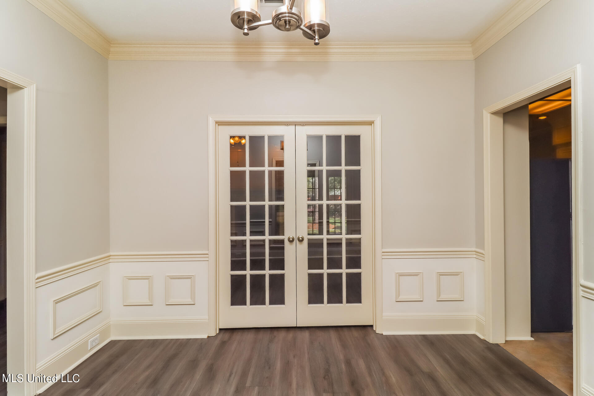 326 Autumn Crest Drive Ridgeland, MS 39157 - Photo 6 of 20 005-photo-dining-room-14097866