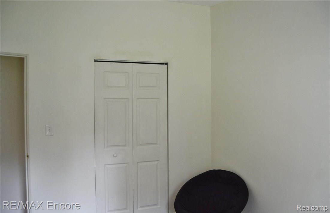 306 Fitzner Drive Davison, MI 48423 - Photo 14 of 32 Closet in 2nd Bedroom