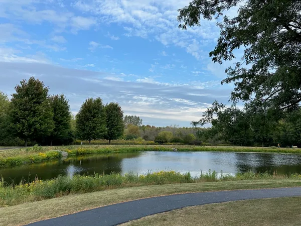 $3,050 | 756 Panorama Court, Unit 756, Aurora, IL 60502