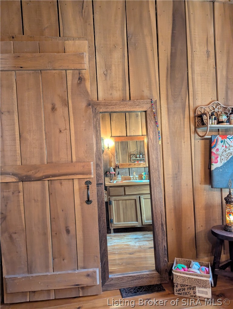 9615 Sandy Branch Road Southeast Elizabeth, IN 47117 - Photo 14 of 19