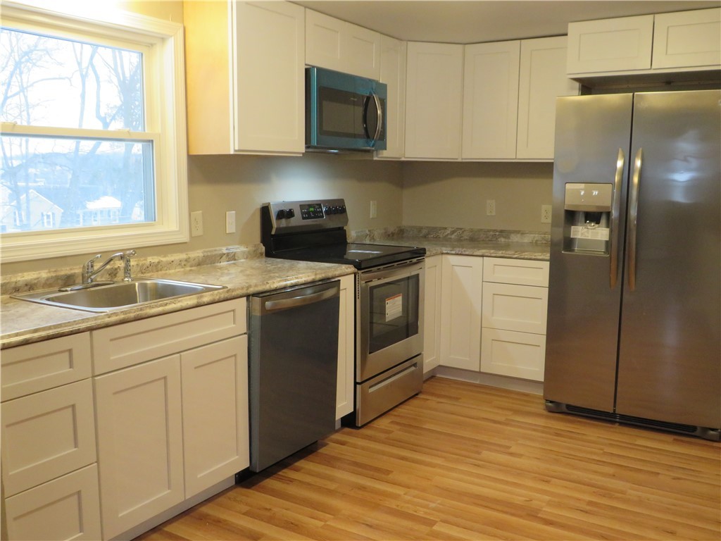 25 Talcott Street Woonsocket, RI 02895 - Photo 4 of 16