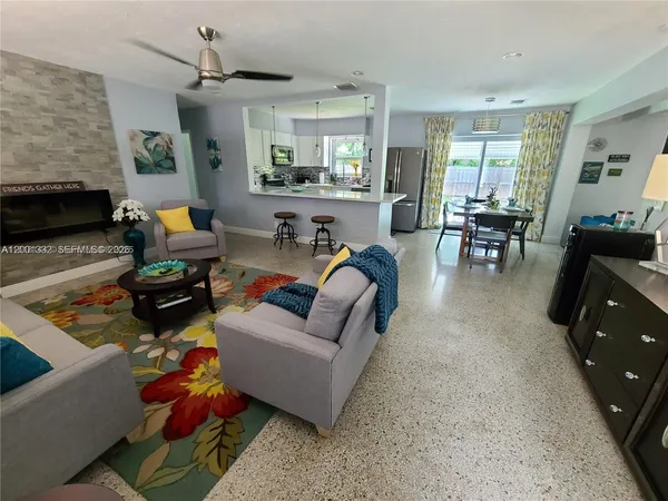 $3,500 | 2741 Northeast 16th Avenue, Wilton Manors, FL 33334