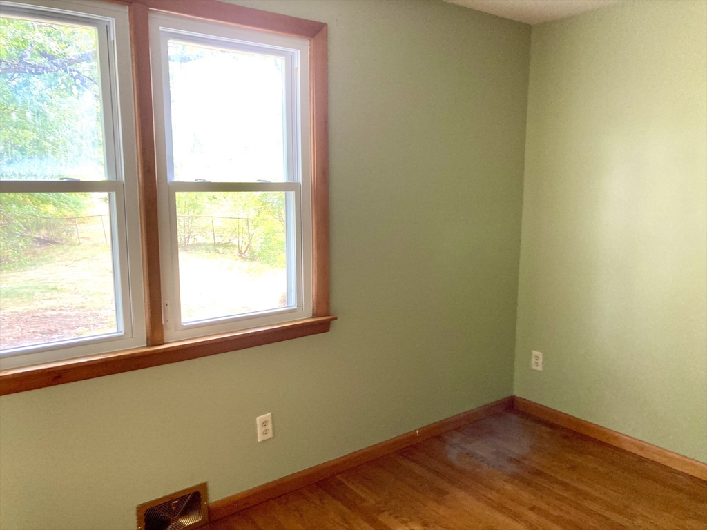 69 Ludlow Road Chicopee, MA 01022 - Photo 8 of 35 Gallery Image 8