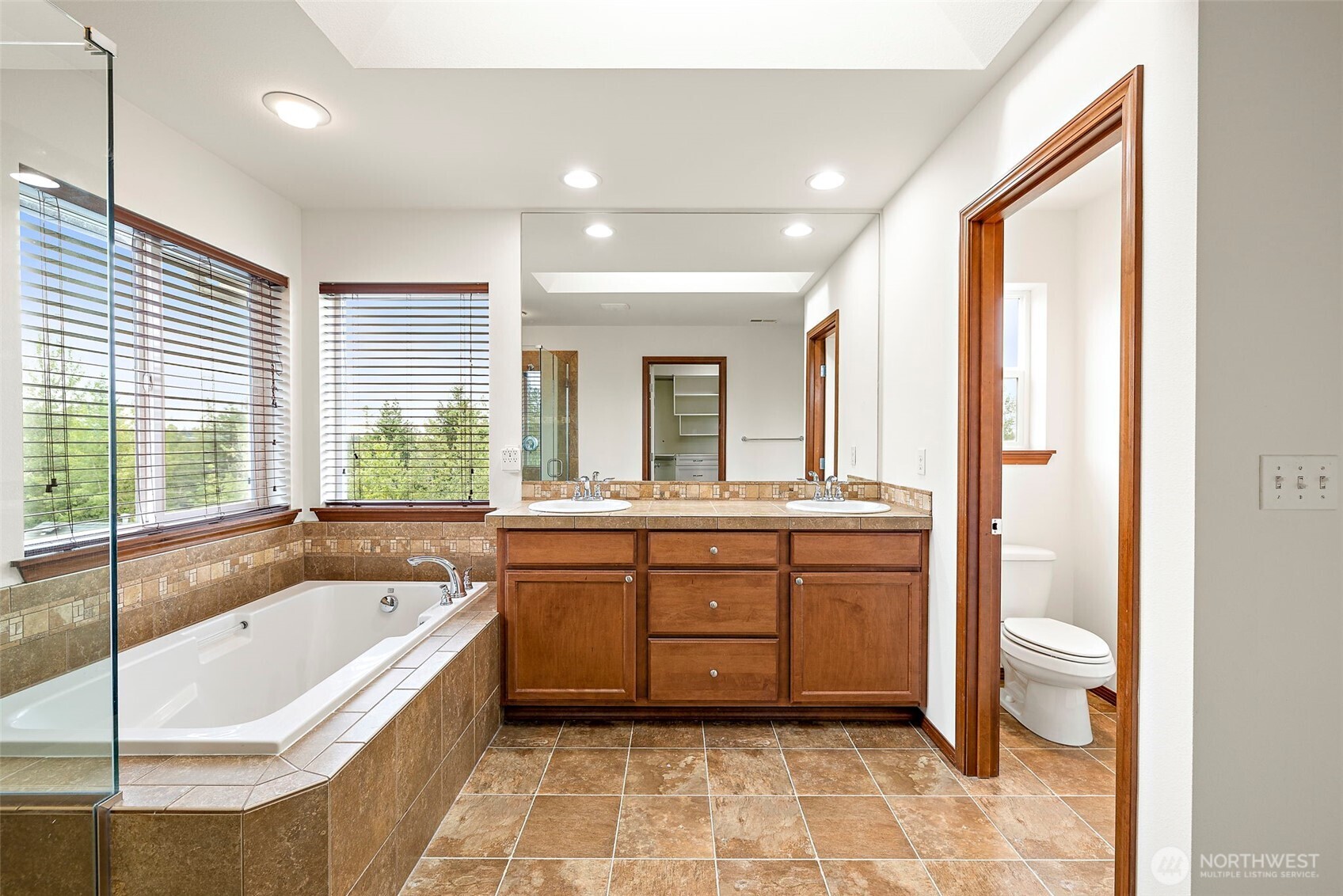 22820 41st Drive Southeast Bothell, WA 98021 - Photo 33 of 39