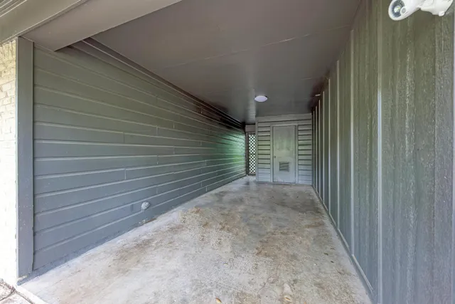 $2,100 | 1612 Elmhurst Drive, Unit A, Austin, TX 78741