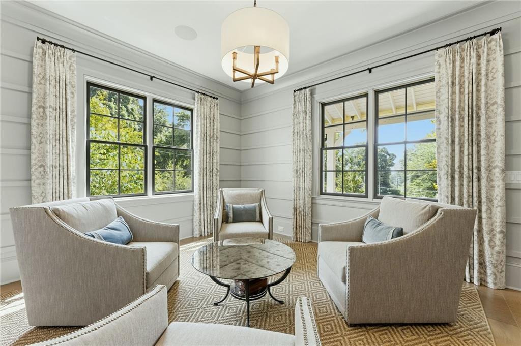 4384 Powers Ferry Road Northwest Atlanta, GA 30327 - Photo 11 of 68
