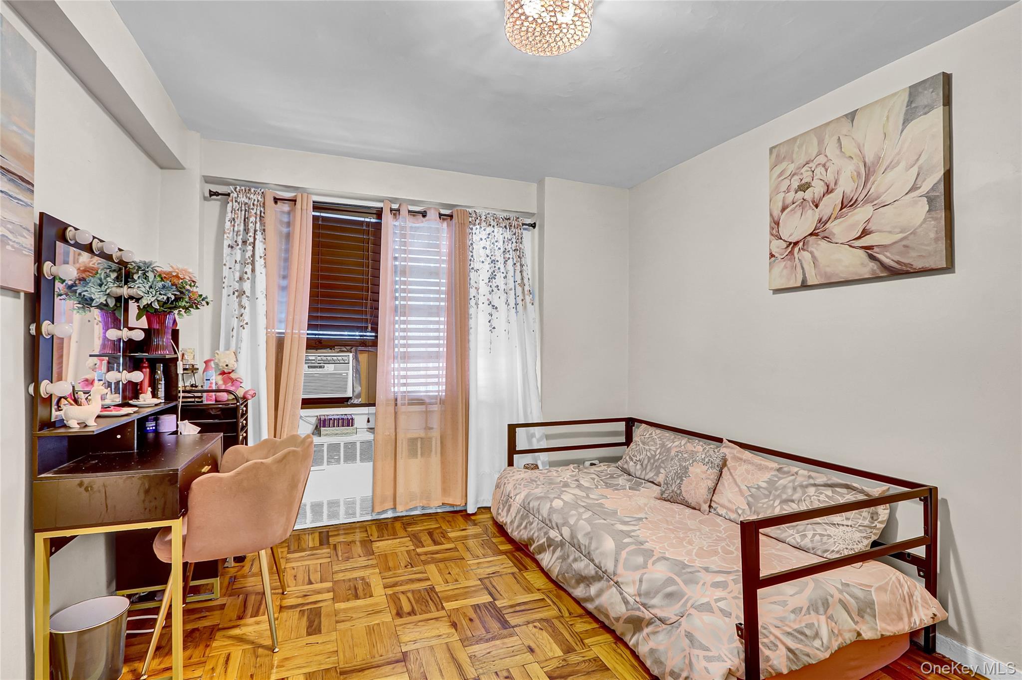 123-40 83rd Avenue, Unit 6D Queens, NY 11415 - Photo 12 of 14 Bedroom with radiator