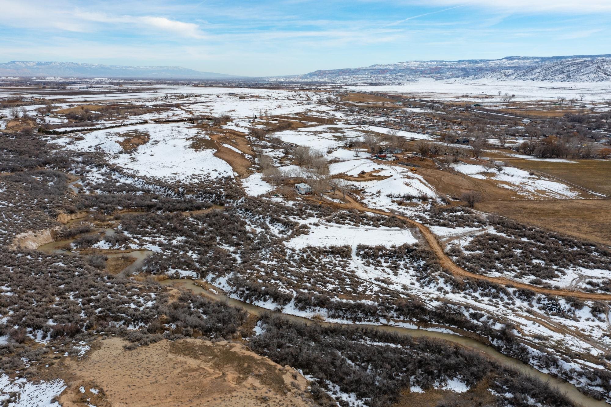 1546 10 Road Mack, CO 81525 - Photo 31 of 34 a view of city and ocean