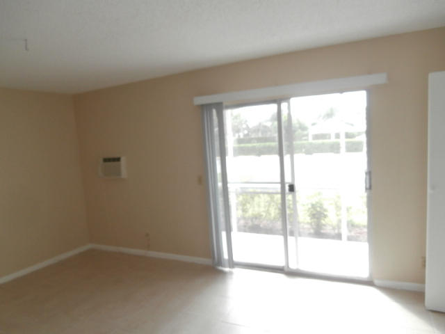 9 Preston A Boca Raton, FL 33434 - Photo 9 of 10 1 (10)MBR1