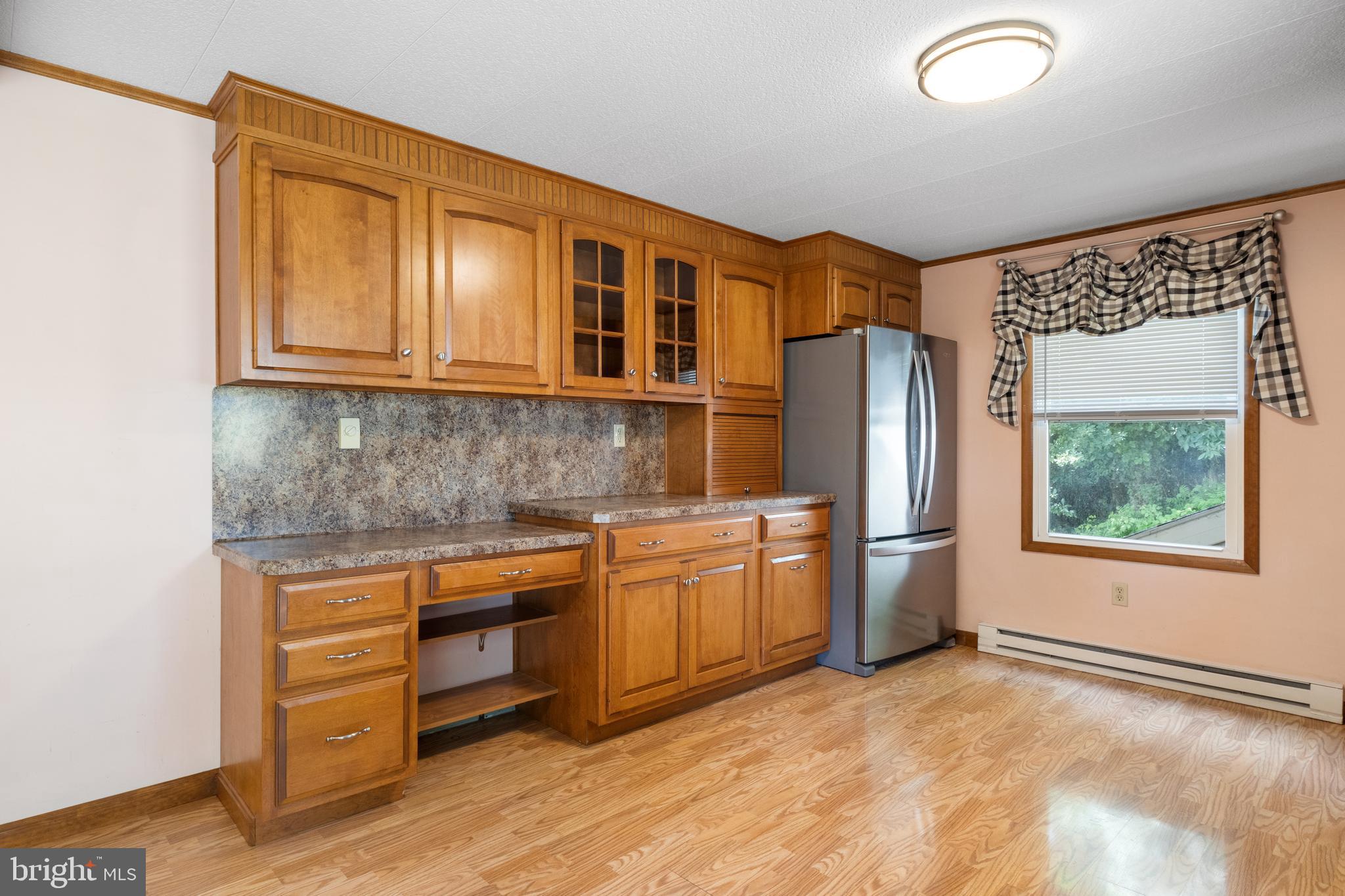 885 Bairs Road York, PA 17408 - Photo 8 of 39 Gallery Image 8