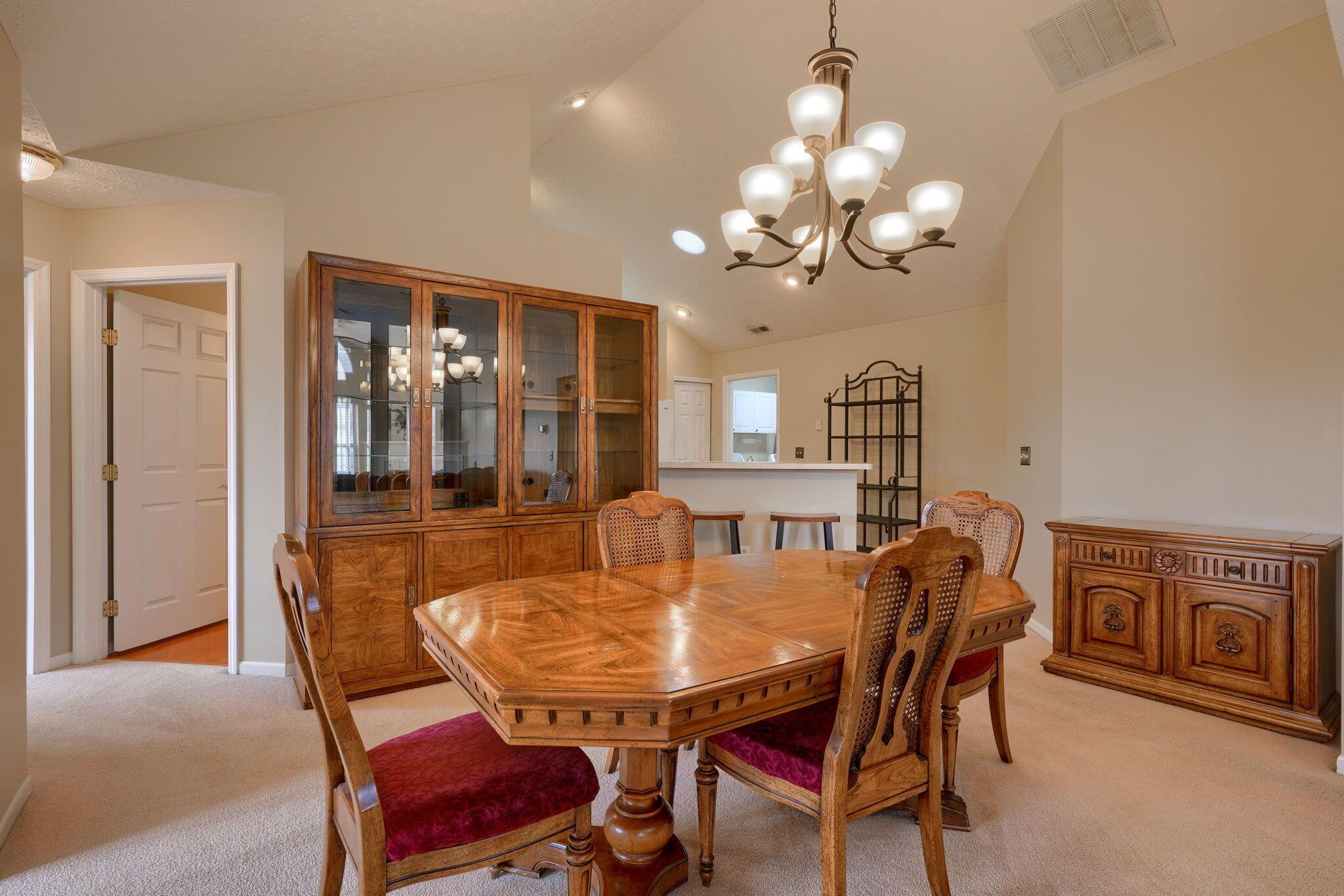 3725 Stoneway Point Powell, OH 43065 - Photo 15 of 54 3725 Stoneway Pt (28)