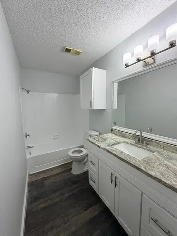 $1,550 | 8653 Fancy Finch Drive, Unit 204, Tampa, FL 33614