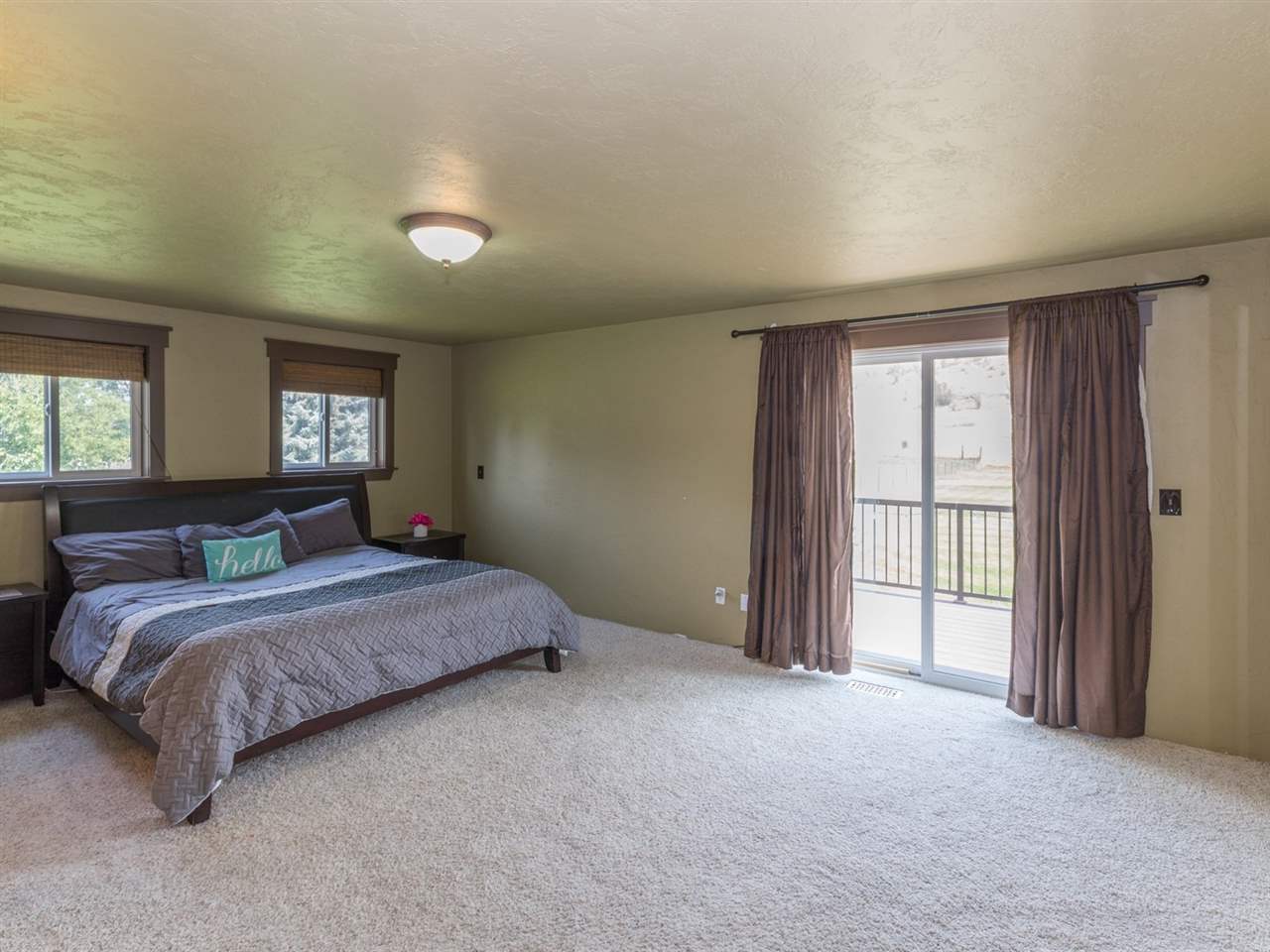 715 South Henry Road Greenacres, WA 99016 - Photo 8 of 20