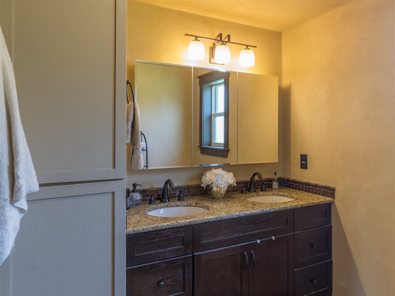 715 South Henry Road Greenacres, WA 99016 - Photo 9 of 20