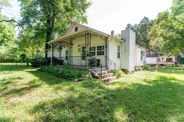 $140,000 | 870 Walnut Street, Newburg, MO 65550