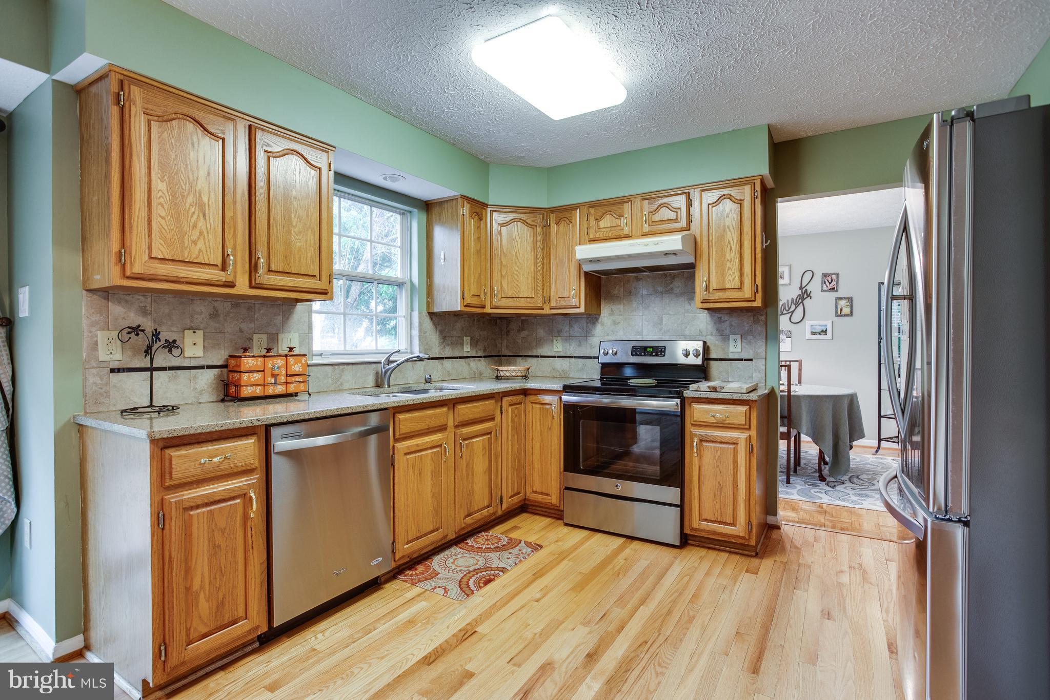 595 Sweetshade Avenue Frederick, MD 21703 - Photo 2 of 29 Spacious Kitchen!