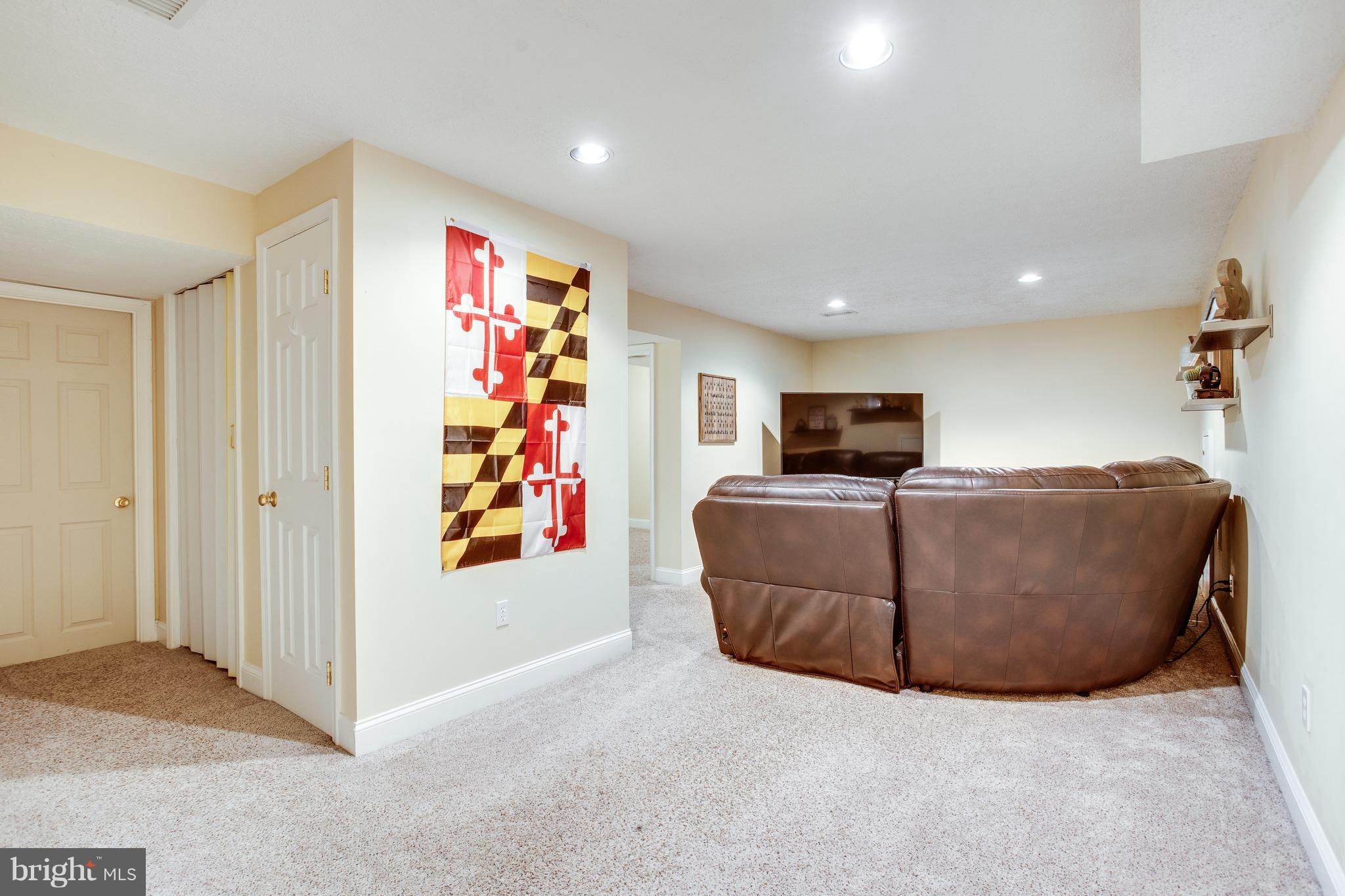 595 Sweetshade Avenue Frederick, MD 21703 - Photo 26 of 29 Pleasant finished space
