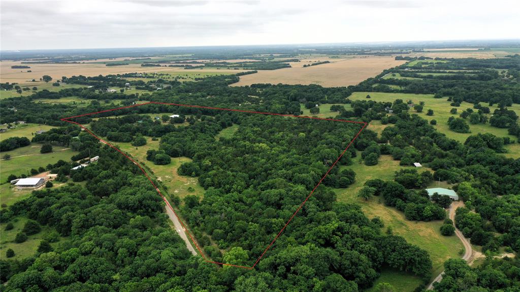 1980 County Road 3040 Bonham, TX 75418 - Photo 23 of 34 a view of city and ocean