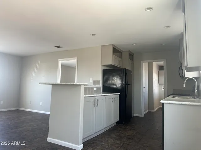 $2,300 | 625 West McKellips Road, Unit 213, Mesa, AZ 85201