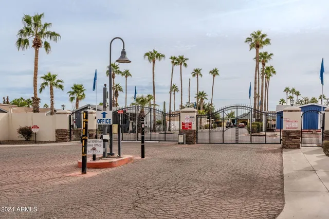 $2,300 | 625 West McKellips Road, Unit 213, Mesa, AZ 85201