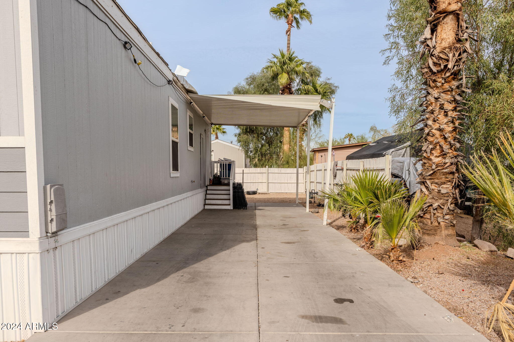 625 West McKellips Road, Unit 213 Mesa, AZ 85201 - Photo 4 of 45 Side enter