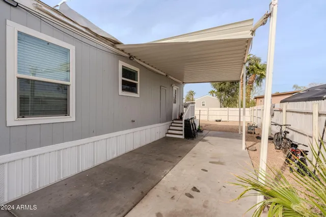 $2,300 | 625 West McKellips Road, Unit 213, Mesa, AZ 85201