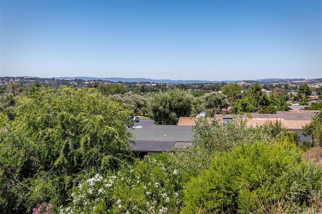 352 Quail Summit Paso Robles, CA 93446 - Photo 29 of 33 an aerial view of residential house with outdoor space and trees all around