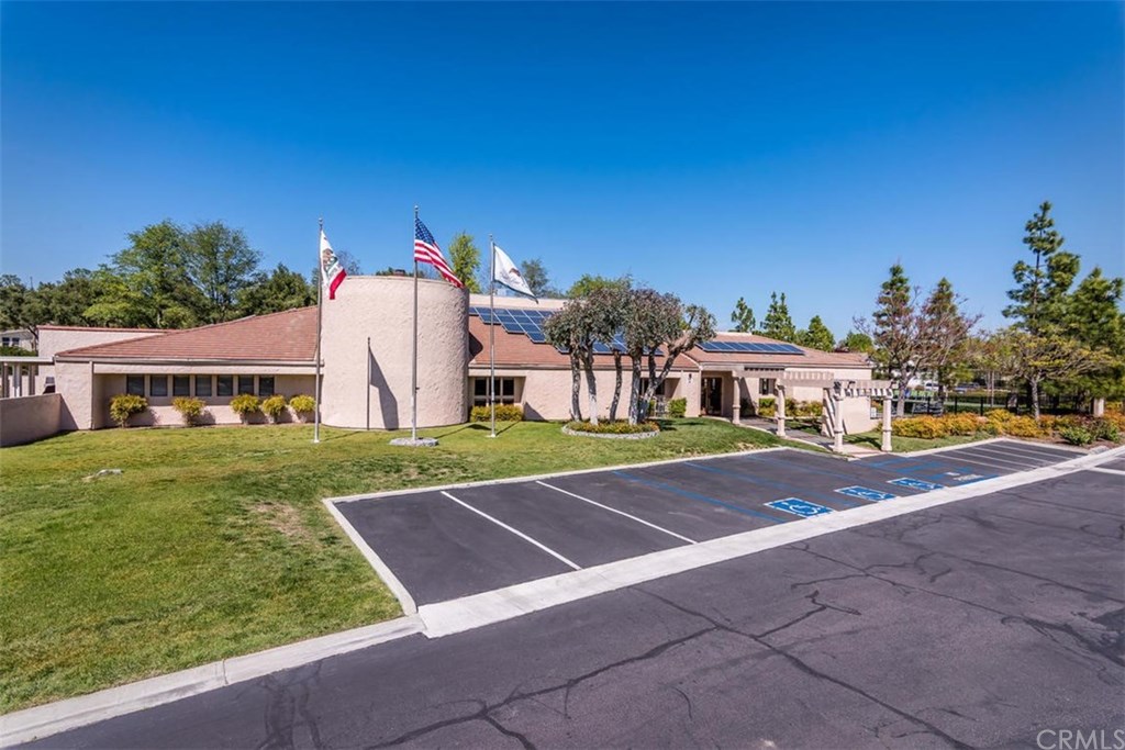 352 Quail Summit Paso Robles, CA 93446 - Photo 30 of 33 a view of a house with a yard