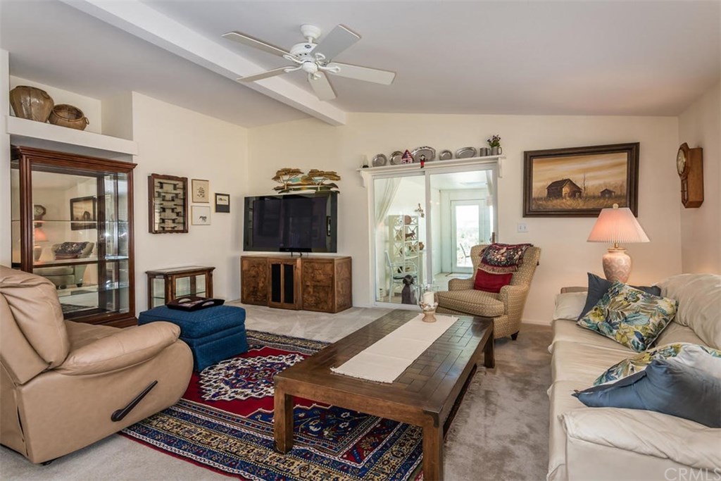 352 Quail Summit Paso Robles, CA 93446 - Photo 4 of 33 a living room with furniture and a rug