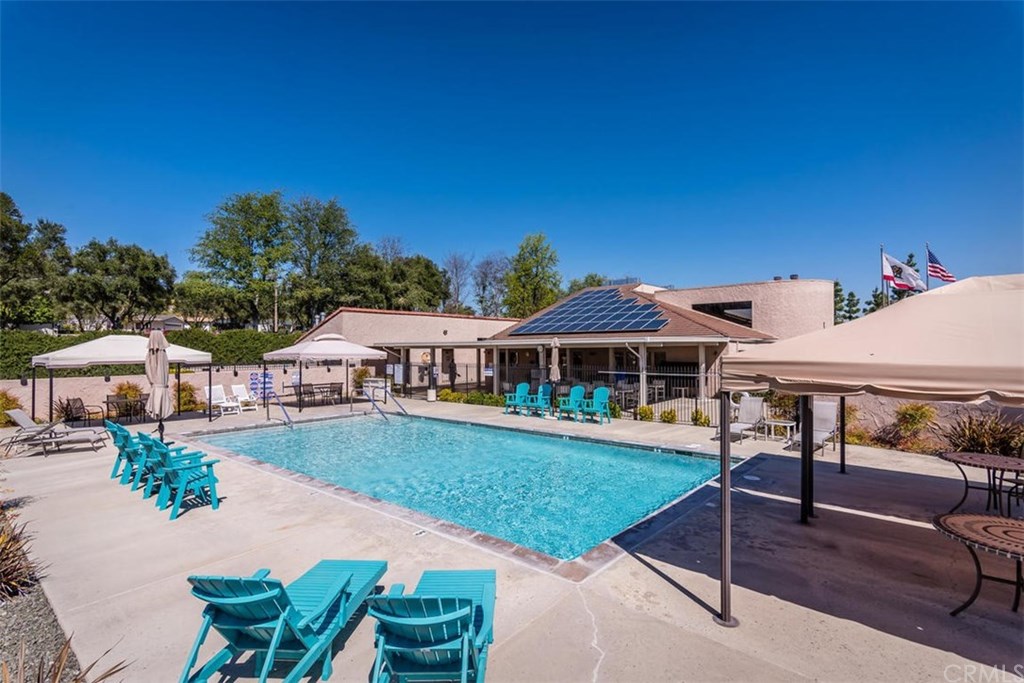 352 Quail Summit Paso Robles, CA 93446 - Photo 31 of 33 a front view of a house with garden