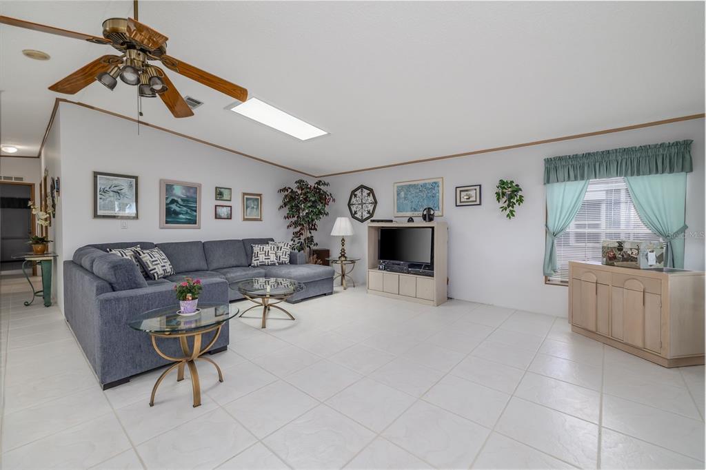 735 Navigators Way Edgewater, FL 32141 - Photo 10 of 52