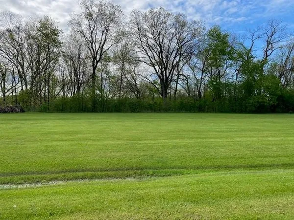 $349,900 | River Forest Drive, Unit 8, Kaukauna, WI 54130