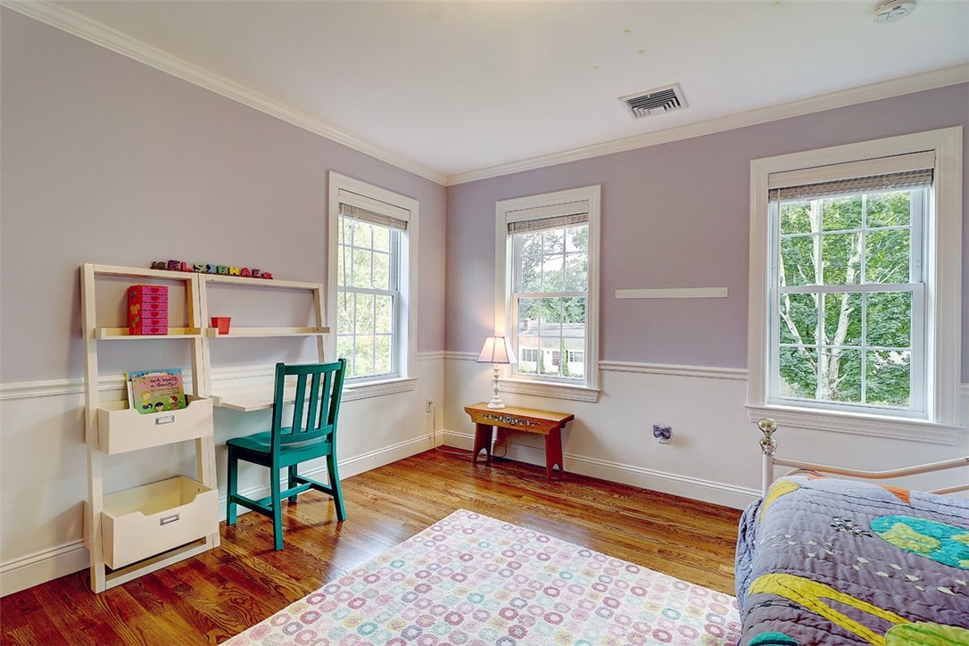 28 Rosedale Avenue Barrington, RI 02806 - Photo 24 of 32 Gallery Image 24