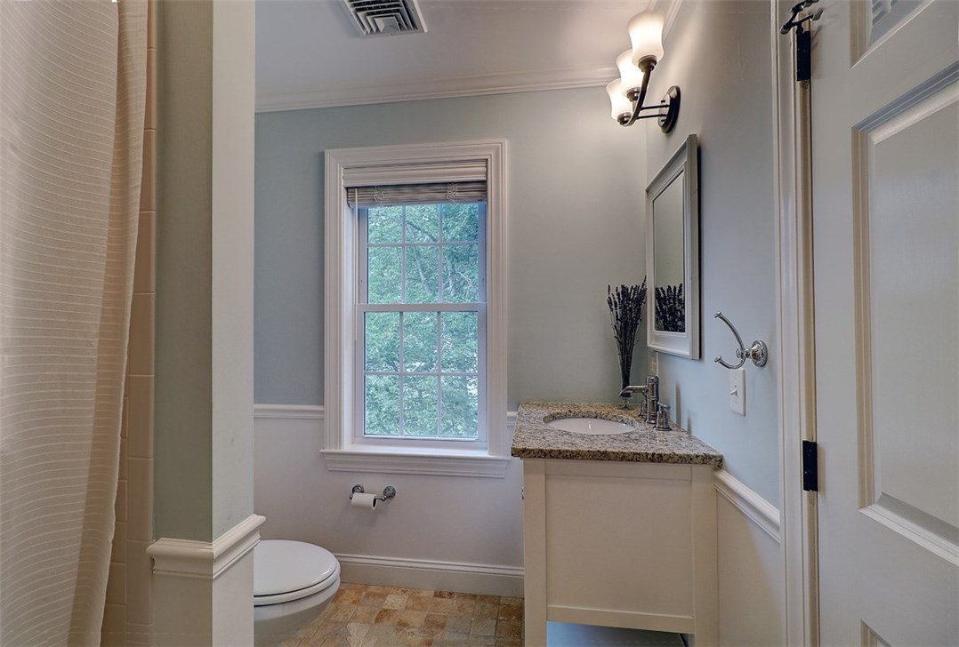 28 Rosedale Avenue Barrington, RI 02806 - Photo 25 of 32 Gallery Image 25