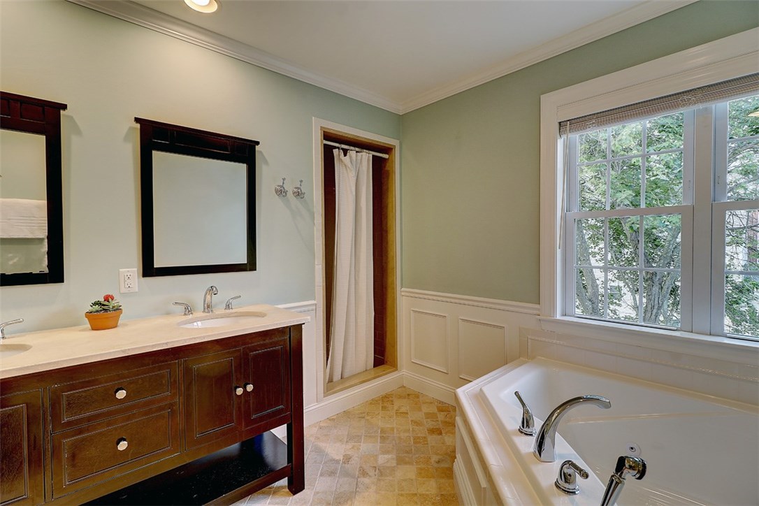 28 Rosedale Avenue Barrington, RI 02806 - Photo 27 of 32 Gallery Image 27
