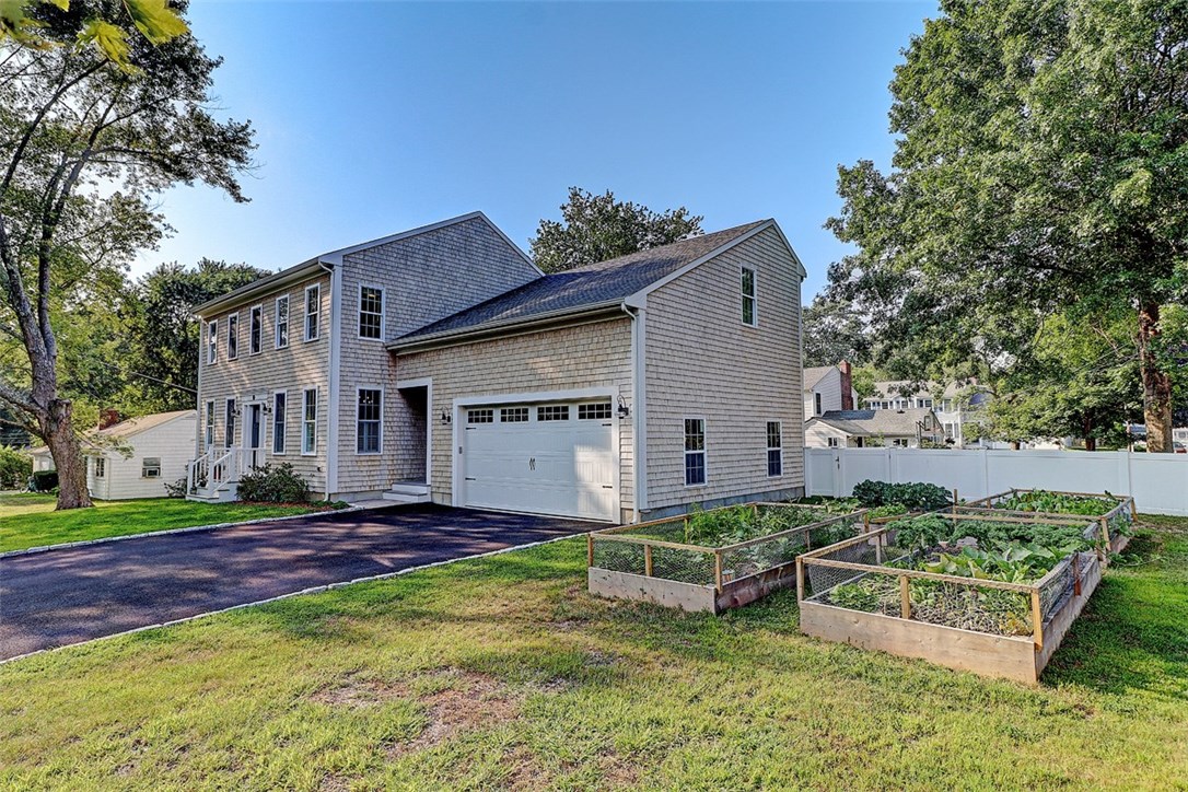 28 Rosedale Avenue Barrington, RI 02806 - Photo 32 of 32 Gallery Image 32