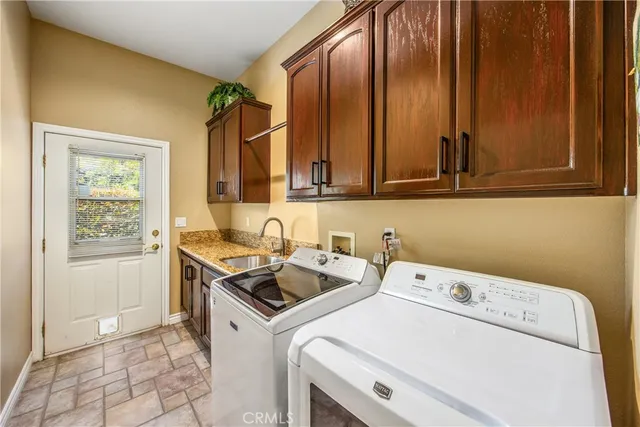 $1,795,000 | 652 Fairway Drive, Redlands, CA 92373