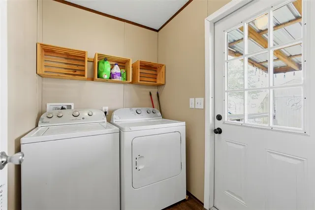 $300,000 | 1409 South Drive, Venus, TX 76084