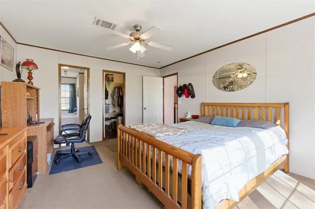 $300,000 | 1409 South Drive, Venus, TX 76084