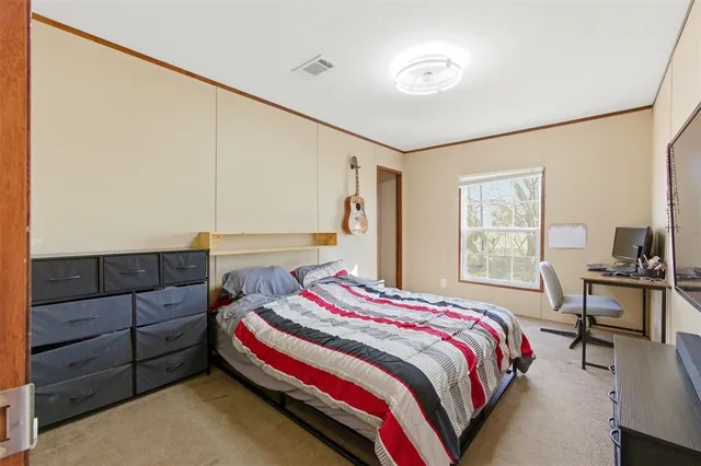 $300,000 | 1409 South Drive, Venus, TX 76084