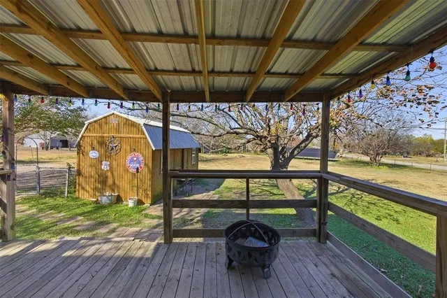 $300,000 | 1409 South Drive, Venus, TX 76084