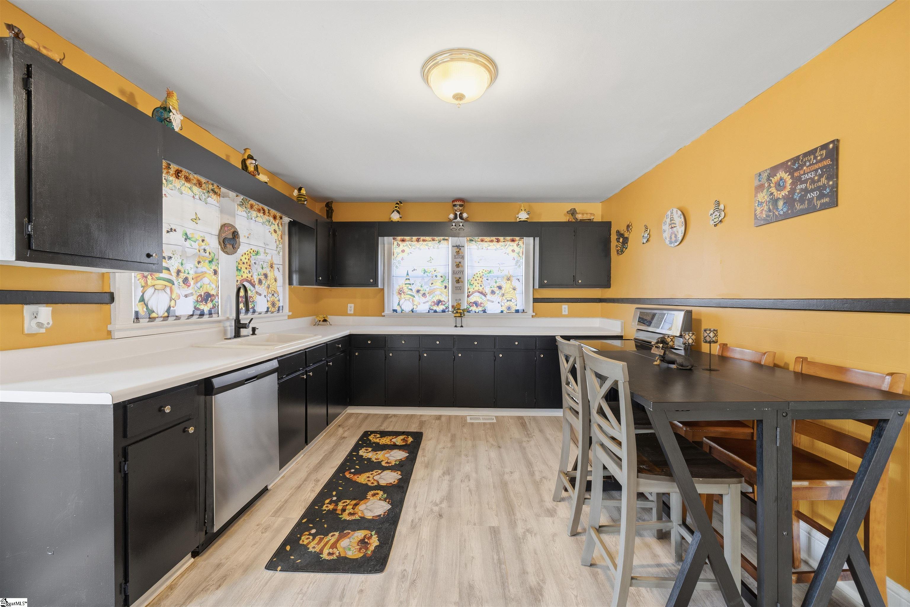 600 South Main Street Greer, SC 29650 - Photo 13 of 25