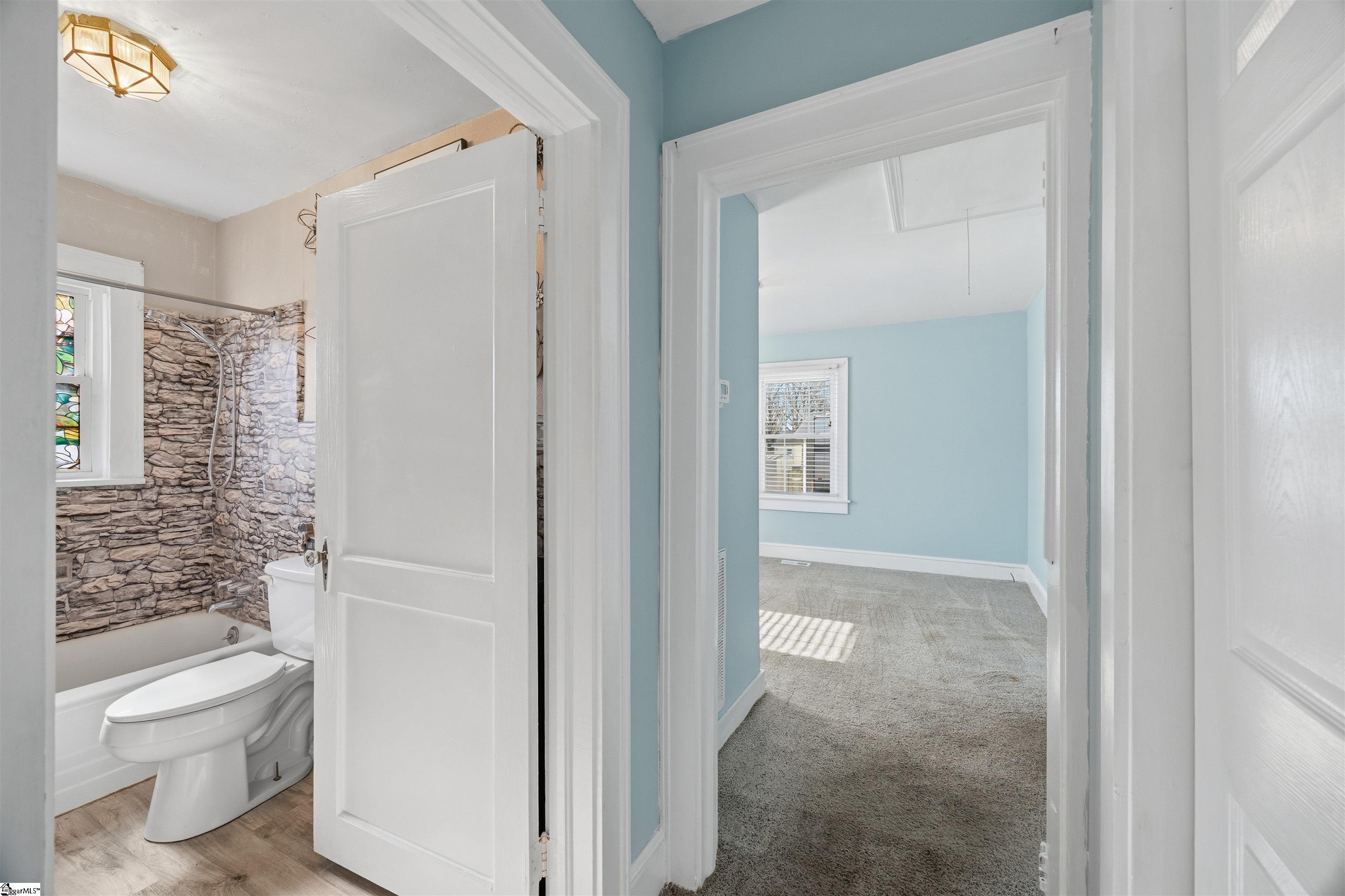 600 South Main Street Greer, SC 29650 - Photo 23 of 25