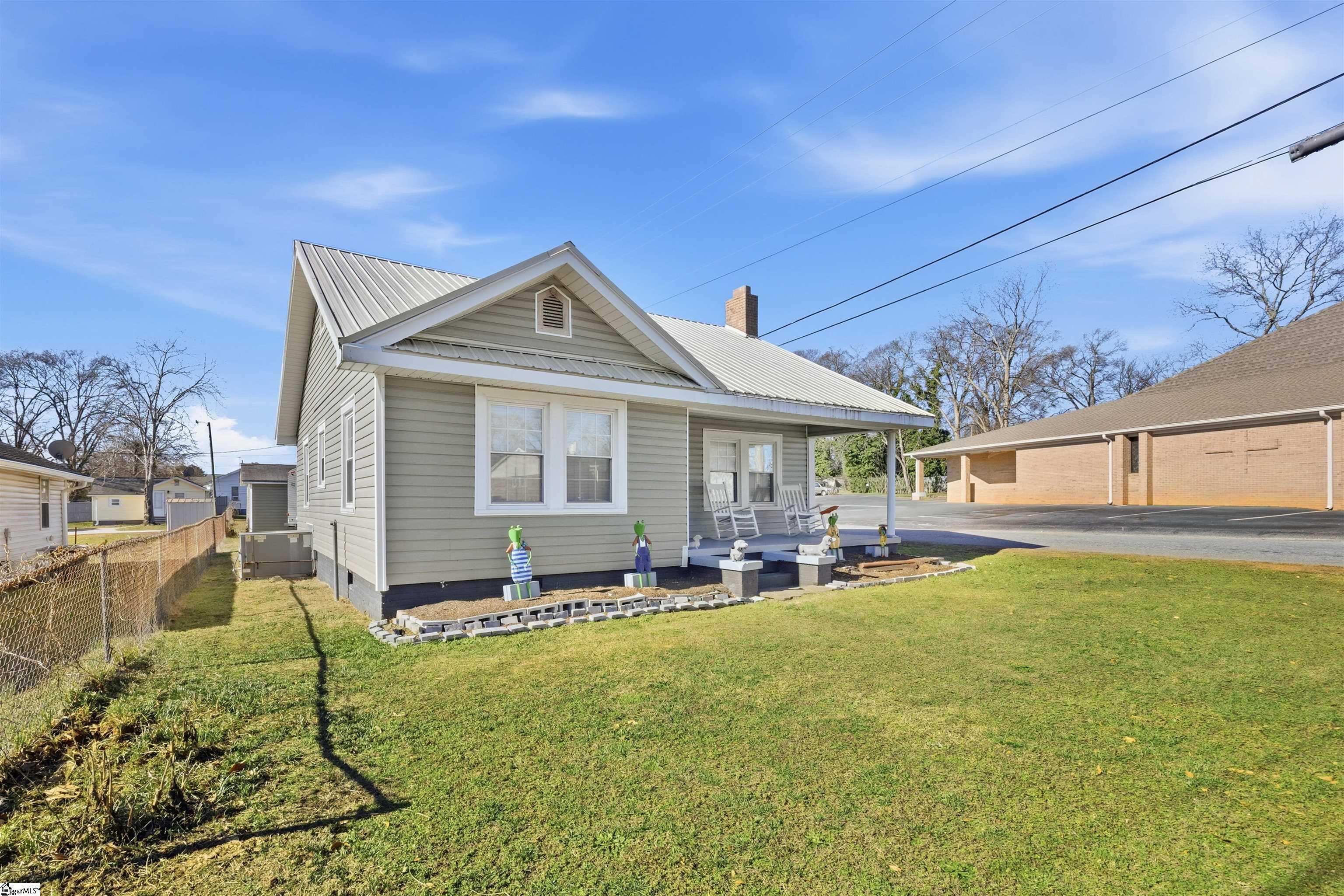 600 South Main Street Greer, SC 29650 - Photo 3 of 25